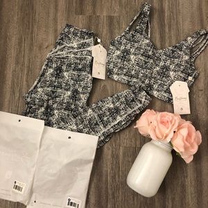 BNWT Buffbunny Hustle Legacy Leggings and Monarch Bra both size Small 🌸
